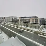 Brand New - Self Check-in - Free Parking - Near Hilton Appartement *