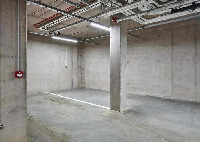 Apartament Brand New - Self Check-in - Free Parking - Near Hilton *